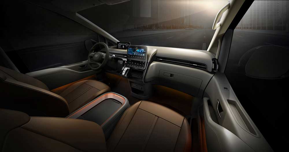 Hyundai_STARIA_Premium_Interior
