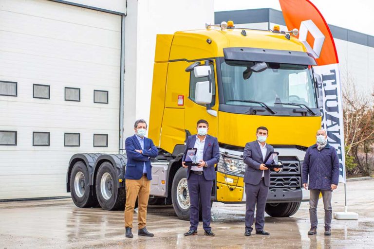 Renault_Trucks_Isiklar_Agir_Nakliyat_Teslimat_2