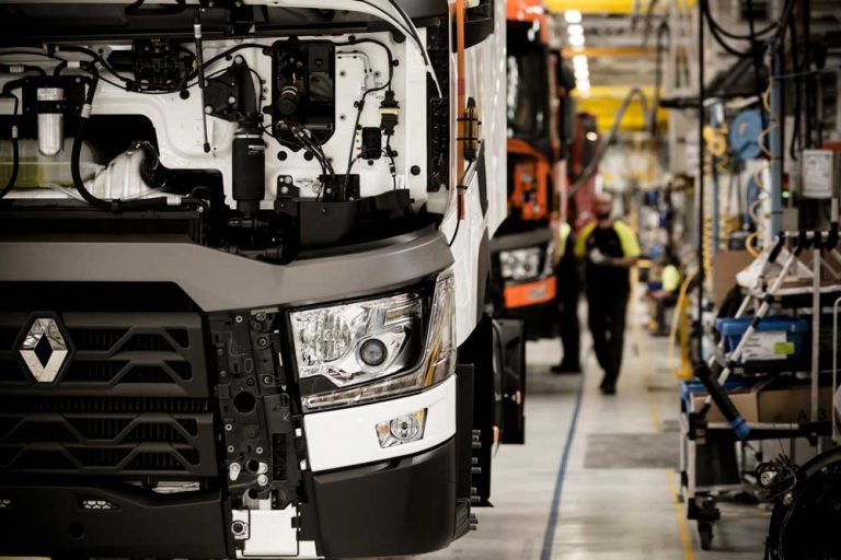 Bourg-en-Bresse’deki Renault Trucks fabrikası sanal olarak gezilebiliyor