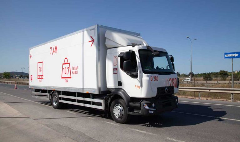 Renault_Trucks_D_MED_Roadshow_Koc__aslanlar_Otomotiv_Go__rsel_5