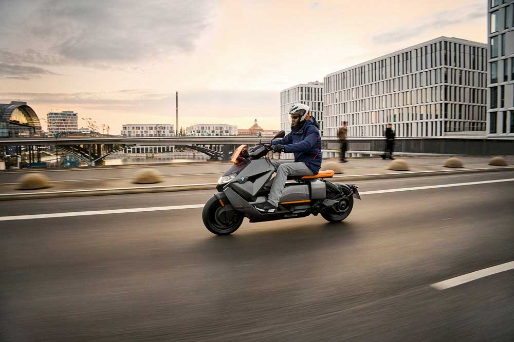 Yeni_BMW_Motorrad_CE_04___2_