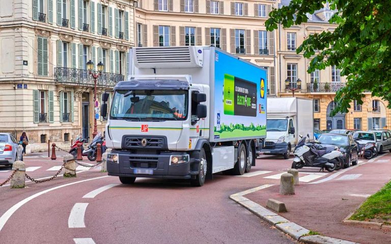 Renault-Trucks-D-Wide-ZE-electric-refrigerated-body