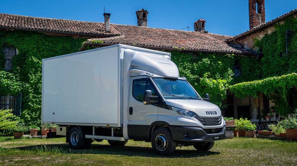 IVECO-New-Daily-Cab_Box
