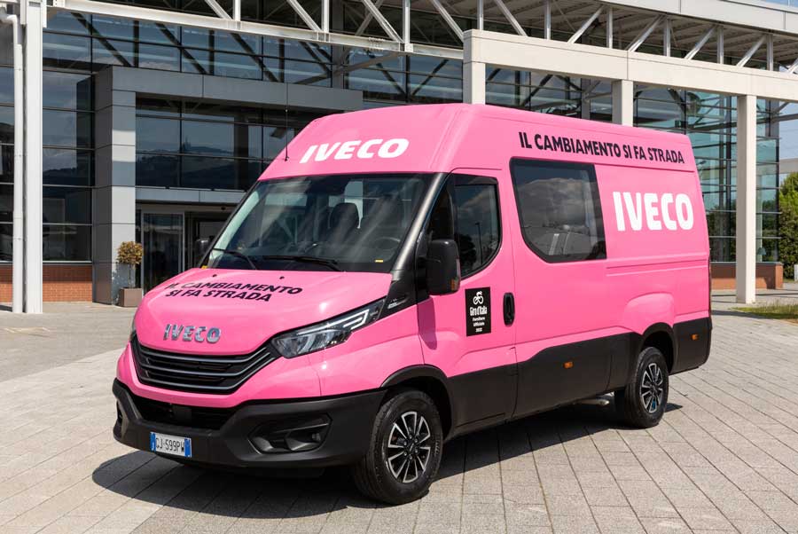 IVECO_IVECO-BUS_Giro-d'Italia-4