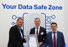 Uebergabe-ISO-27001-Zertifikat