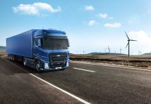 Ford_Trucks_FMAX_2
