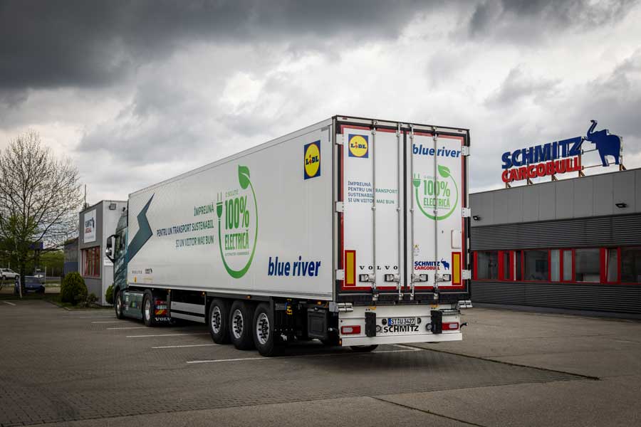 Schmitz Cargobull S.KOe COOL semi-trailer