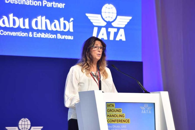 IATA Yer Operasyonları Direktörü Monika Mejstrikova