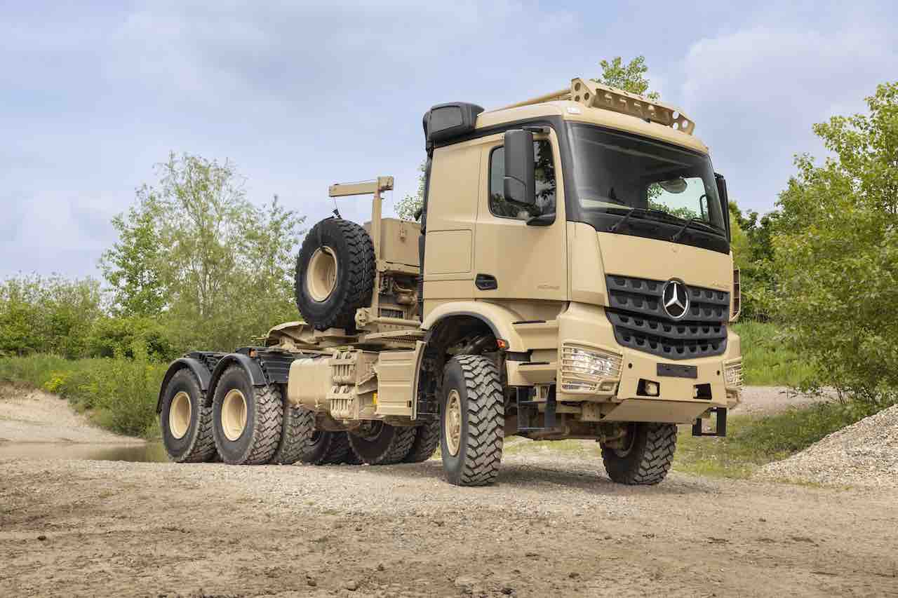 Benz Arocs 4042 AS 6x6