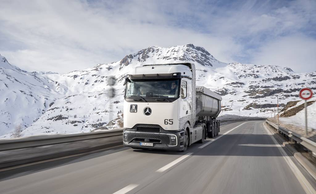 Mercedes-Benz GenH2 Kamyon