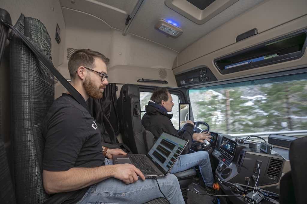 Mercedes-Benz GenH2 Kamyon