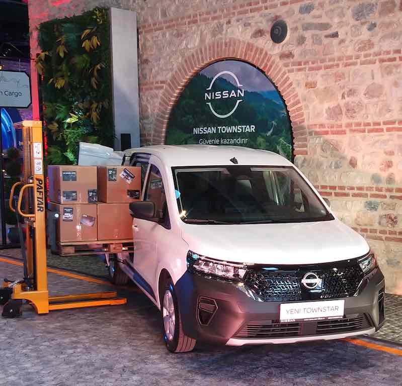 Nissan Townstar