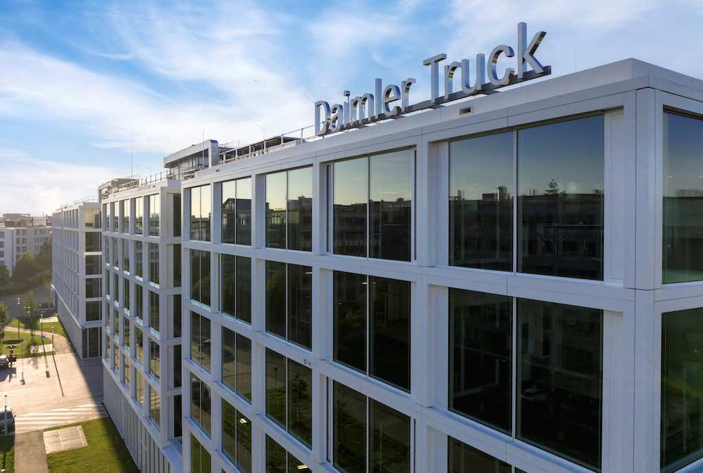 Daimler Truck Holding AG