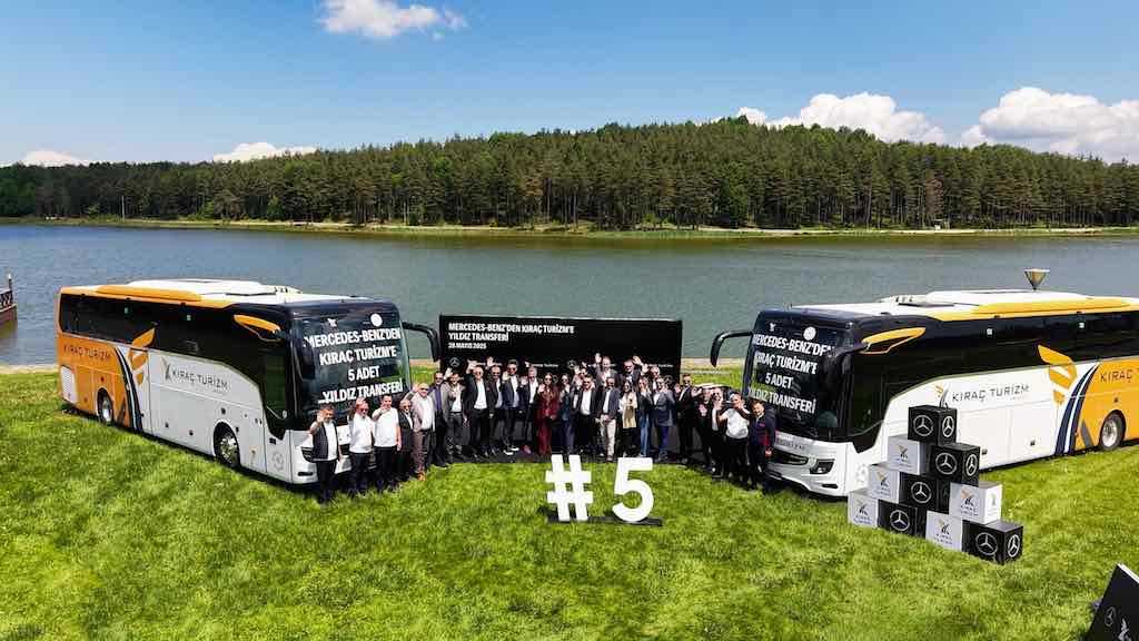 Mercedes-Benz Tourismo 15 RHD
