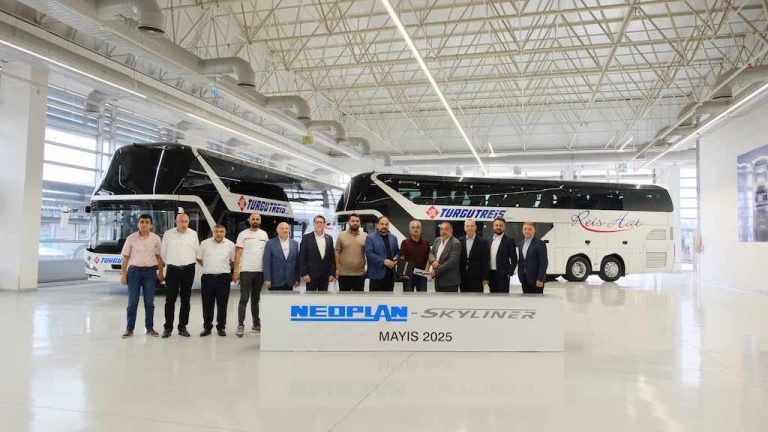 NEOPLAN Skyliner