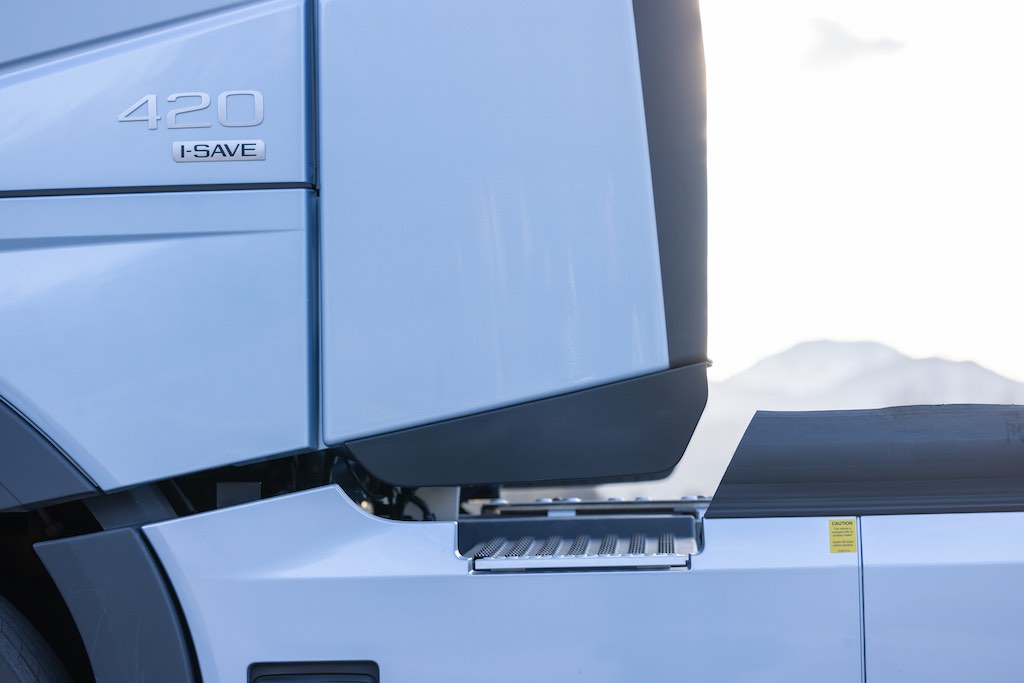 Volvo FH hava saptırıcısı uzatımı