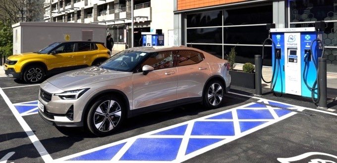 TotalEnergies powers the first branded Source ultra-rapid charging hub in Edinburgh