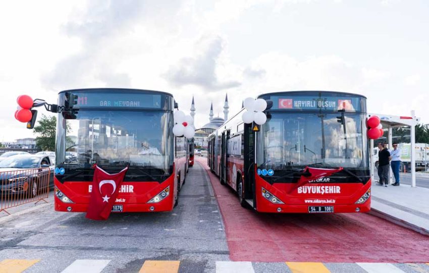 Otokar’dan Sakarya’ya 6 adet KENT XL metrobüs teslimatı
