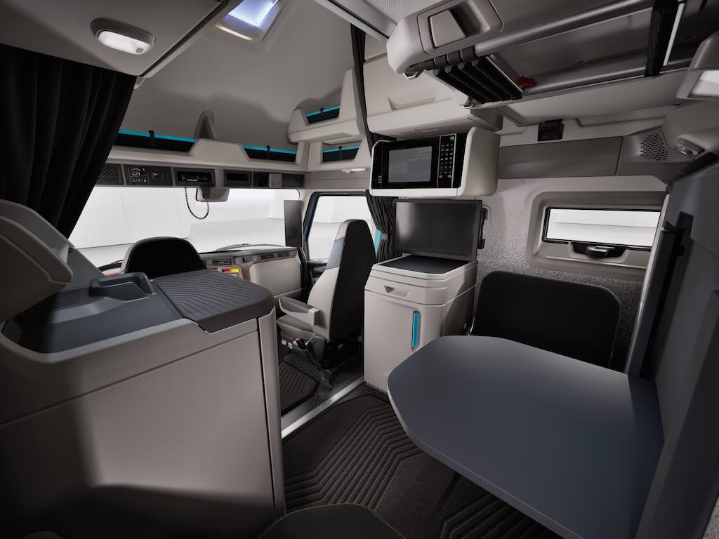 Volvo VNL