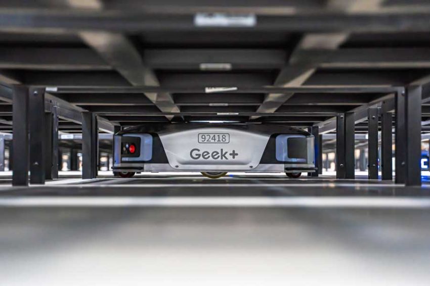 Yusen Logistics deploys their first order fulfilment project in Europe with Geek+’s Shelf-To-Person robots