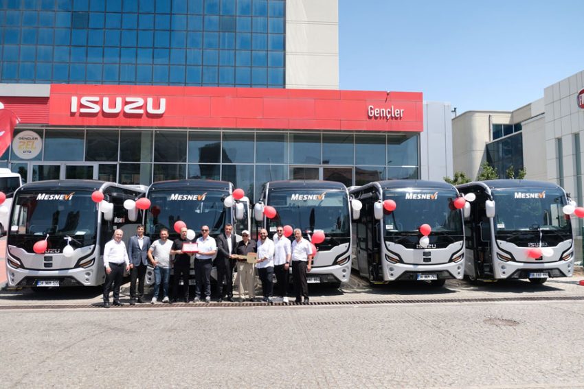 Anadolu Isuzu’dan Mesnevi Turizm’e özel üretim Grand Toro