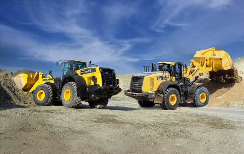 Komatsu WA470-8E0 ve Komatsu WA475-10