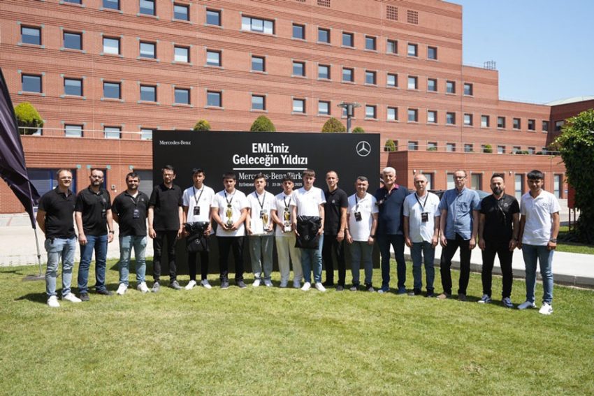 “EML’miz Geleceğin Yıldızı” programıyla 55 öğrenci Mercedes-Benz Türk bayileri ve yetkili servislerinde kariyerine başlıyor