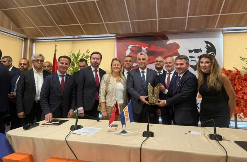 OSS Derneği, Otomotiv İstişare Toplantısı’nda Ticaret Bakanı Ömer Bolat ile bir araya geldi