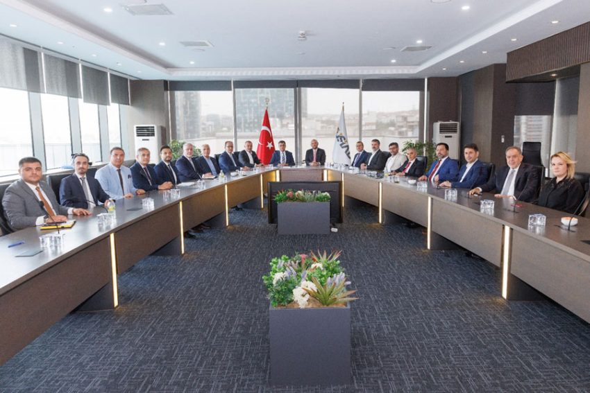 UND Başkanı Şerafettin Aras ve Yönetim Kurulu, MÜSİAD Genel Başkanı Burhan Özdemir’i ziyaret etti